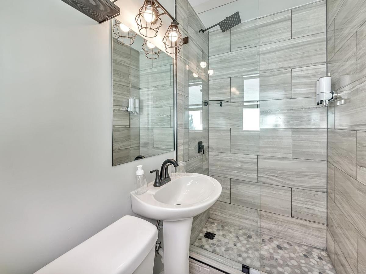 Dania Beach Holiday Retreat International Airport Apartment Bagian luar foto