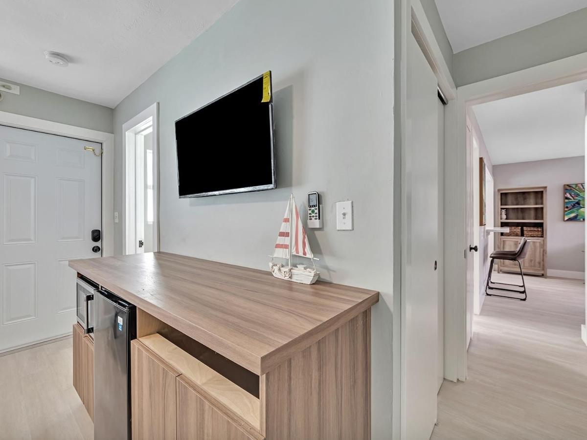 Dania Beach Holiday Retreat International Airport Apartment Bagian luar foto