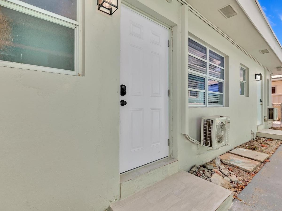 Dania Beach Holiday Retreat International Airport Apartment Bagian luar foto