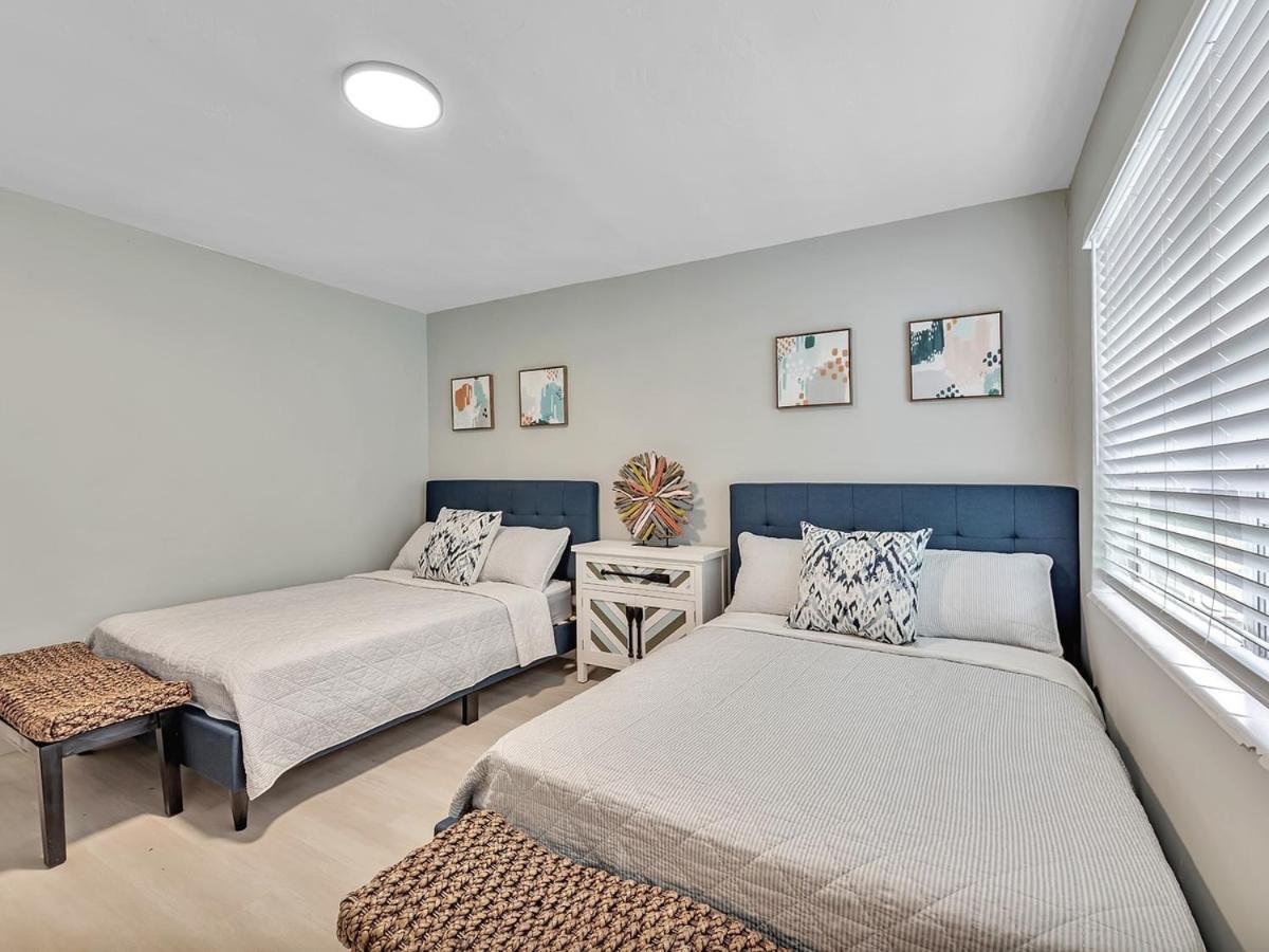 Dania Beach Holiday Retreat International Airport Apartment Bagian luar foto